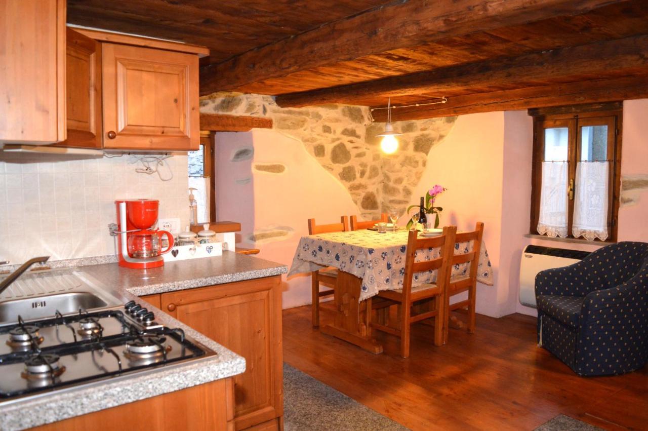 Вилла Casa Della Nonna Antronapiana Экстерьер фото